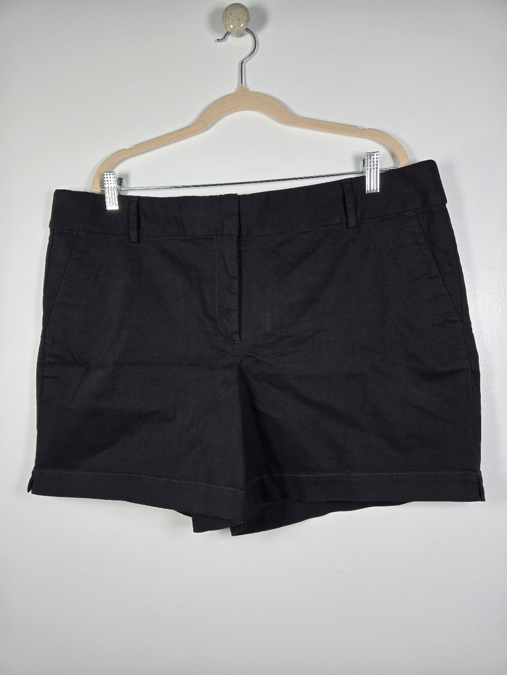 LOFT The Riviera Shorts Black Cotton Stretch Plus Size 16